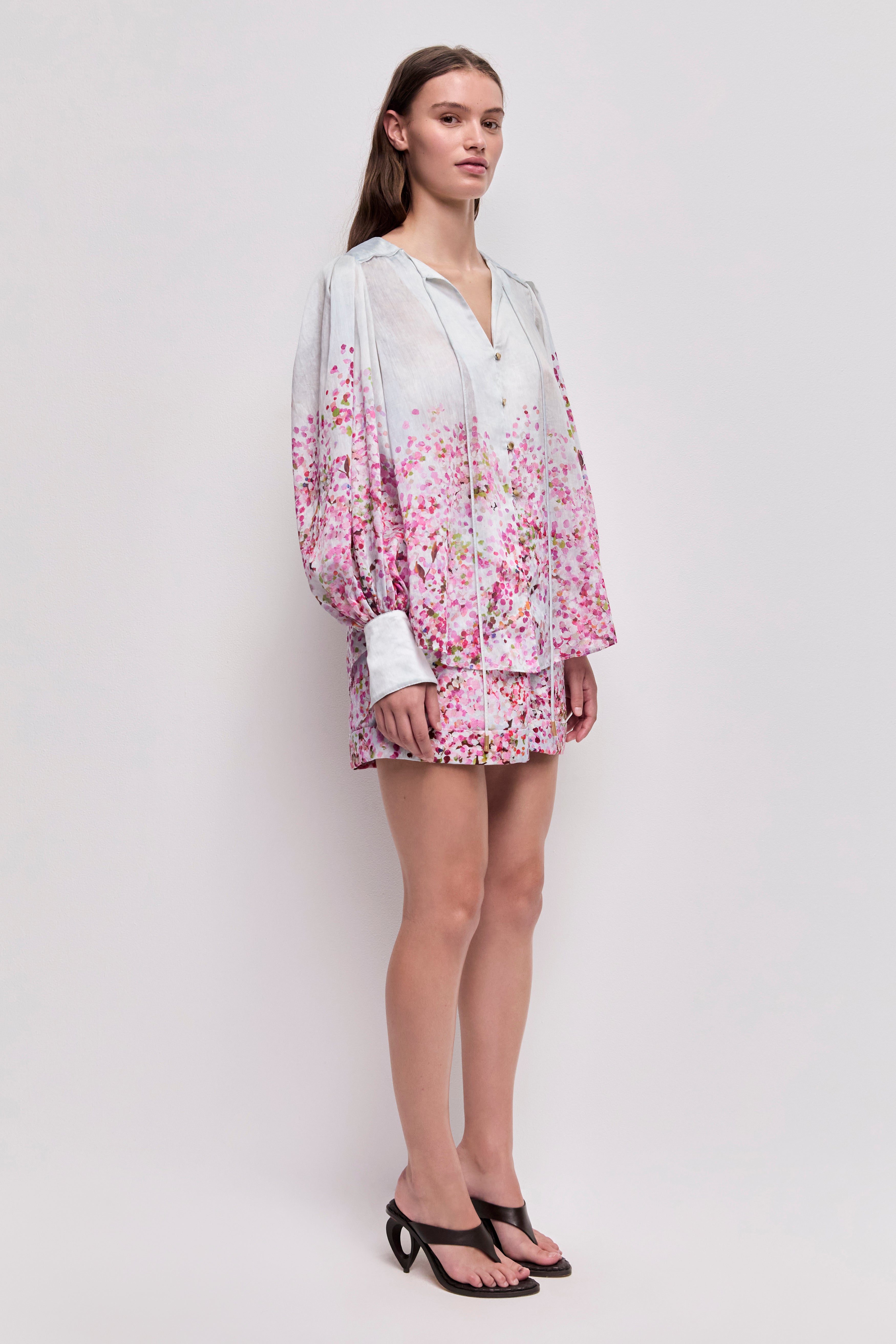 26SU1135_CH-BLM_5_1772156115