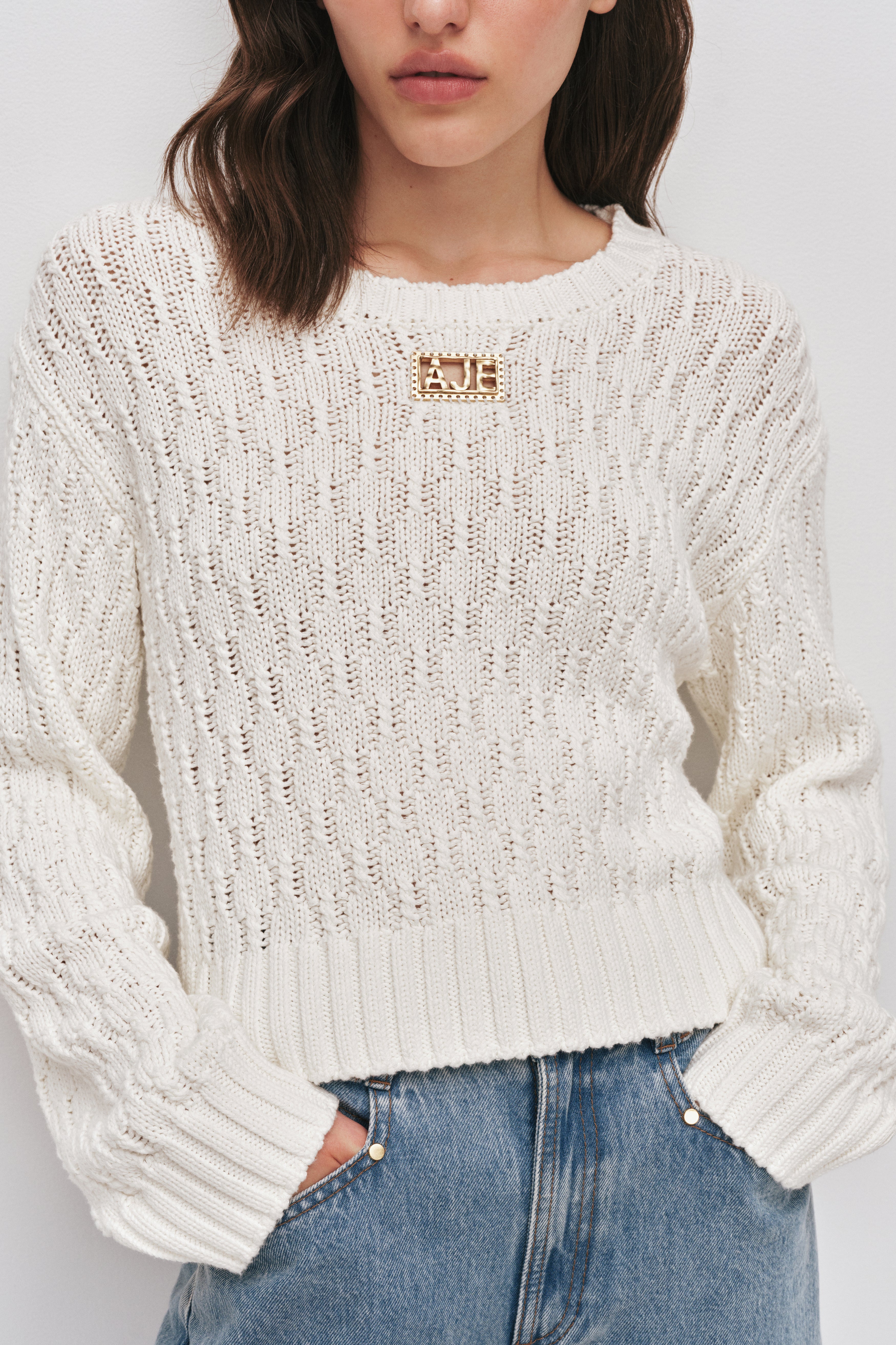 26SU1172_IVRY_4_1771478710