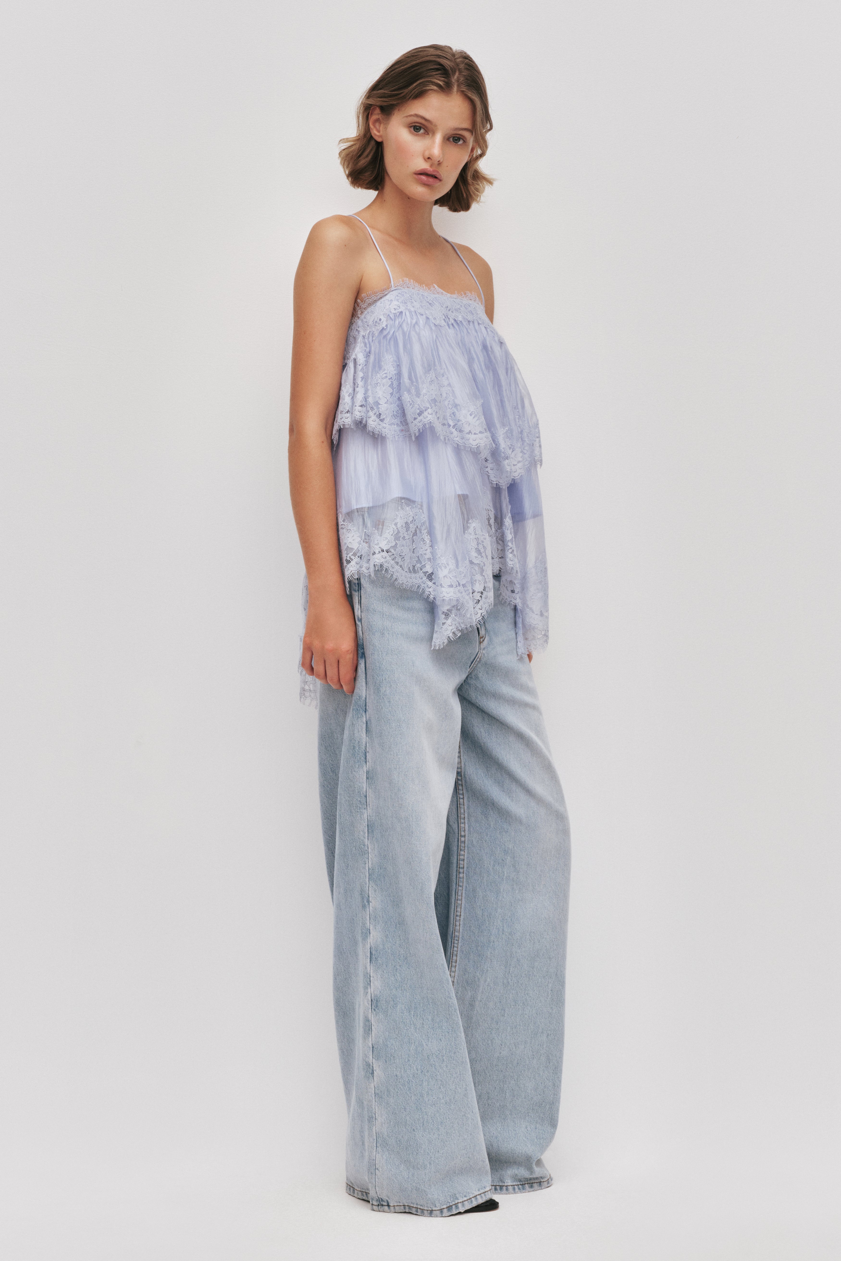 26SU1479_FRN-BLU_3_1770597941