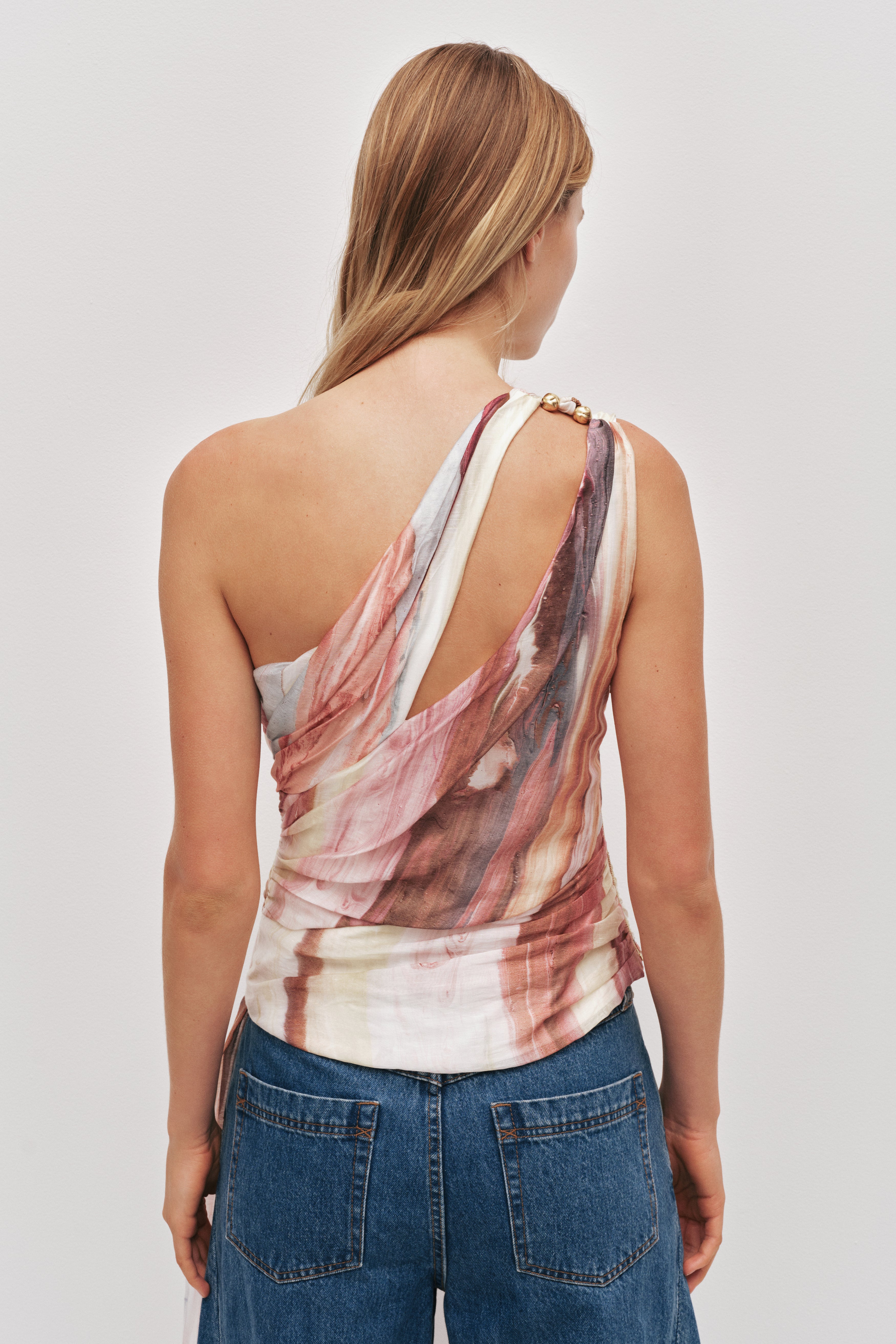 Capture One Shoulder Top