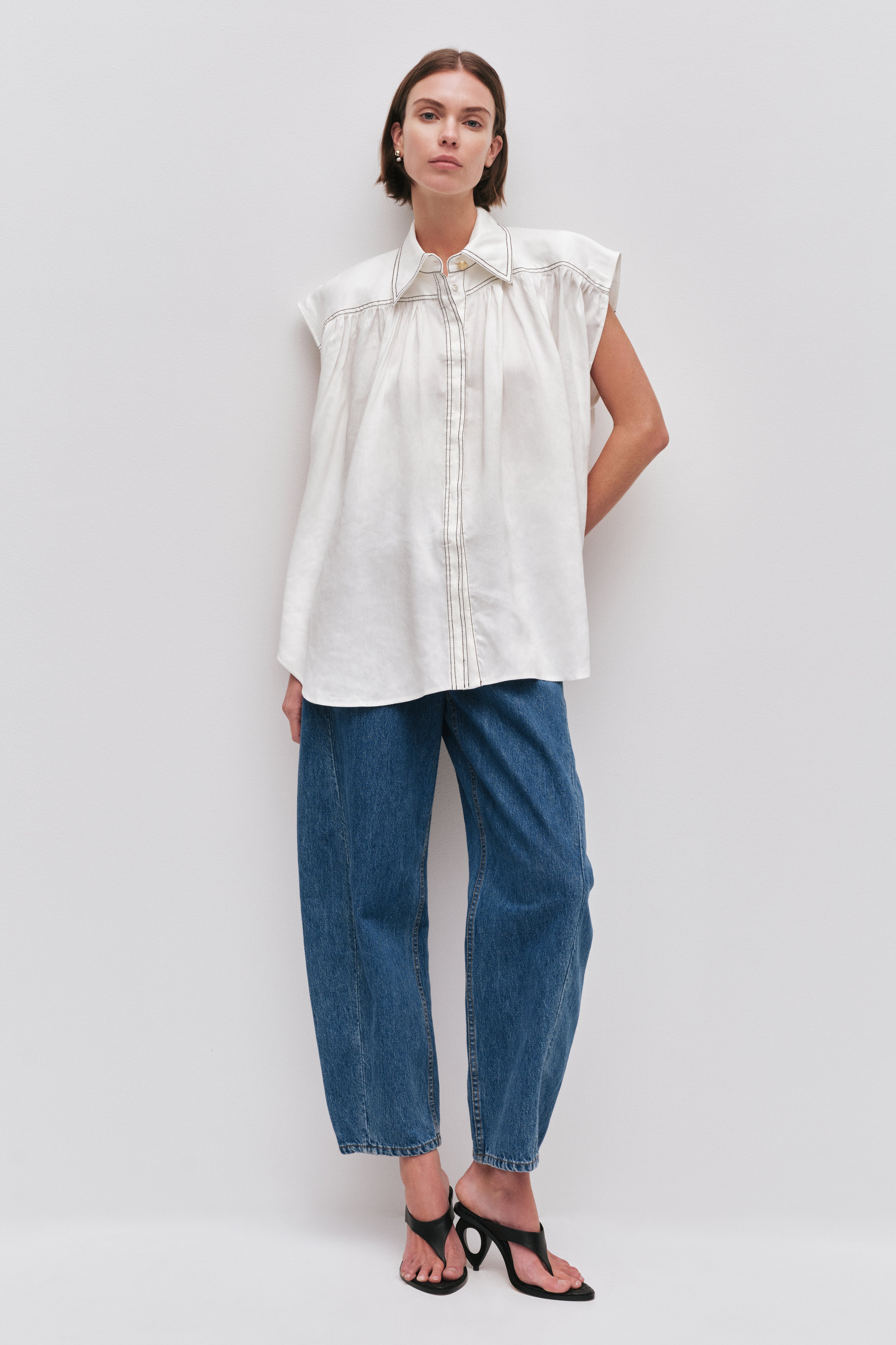 26SU1481_IVRY_3_1770014535