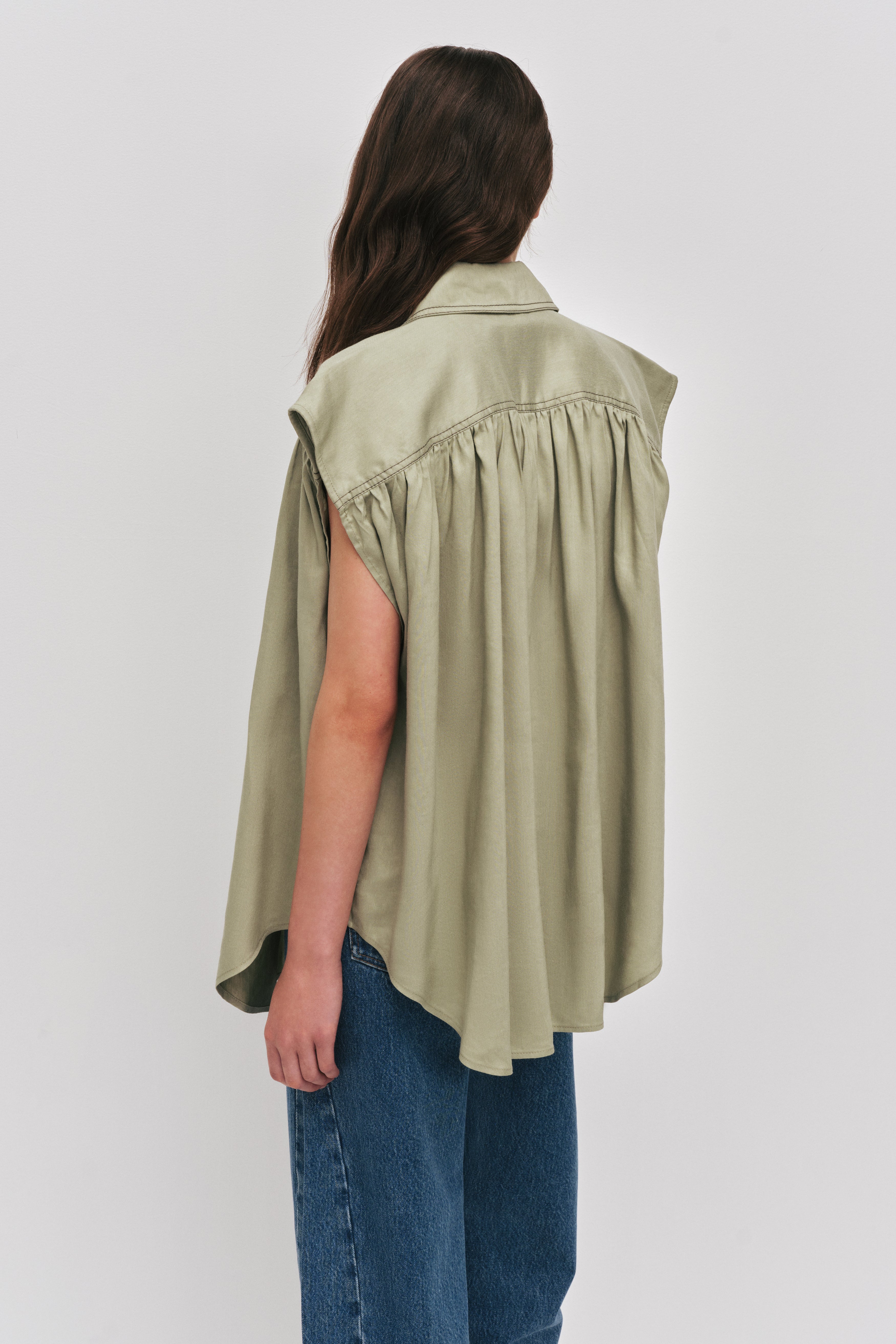 26SU1481_MOSS_6_1770596315