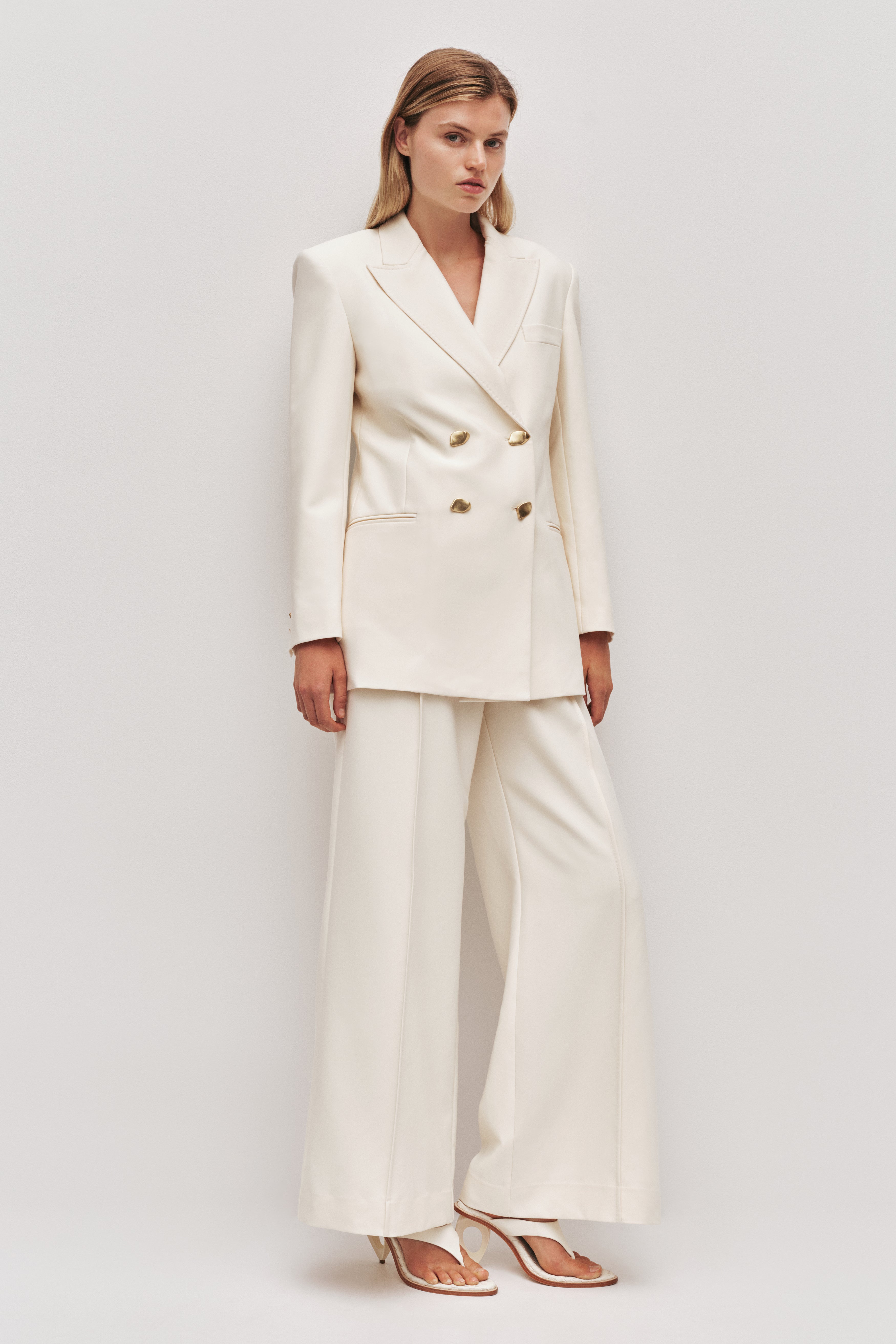 26SU3167_VAN_3_1768969544