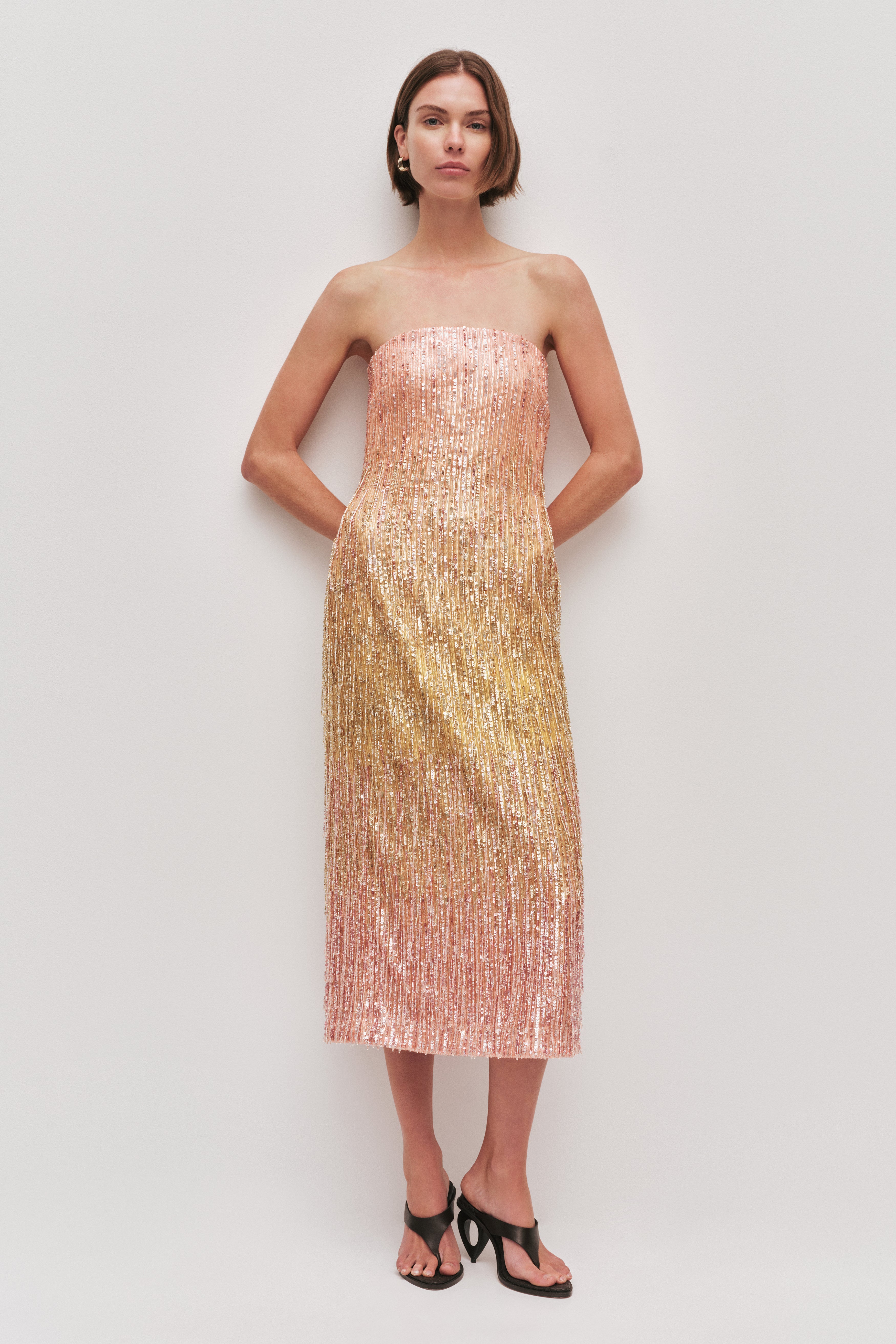 26SU5487_AURORA_1_1770073383