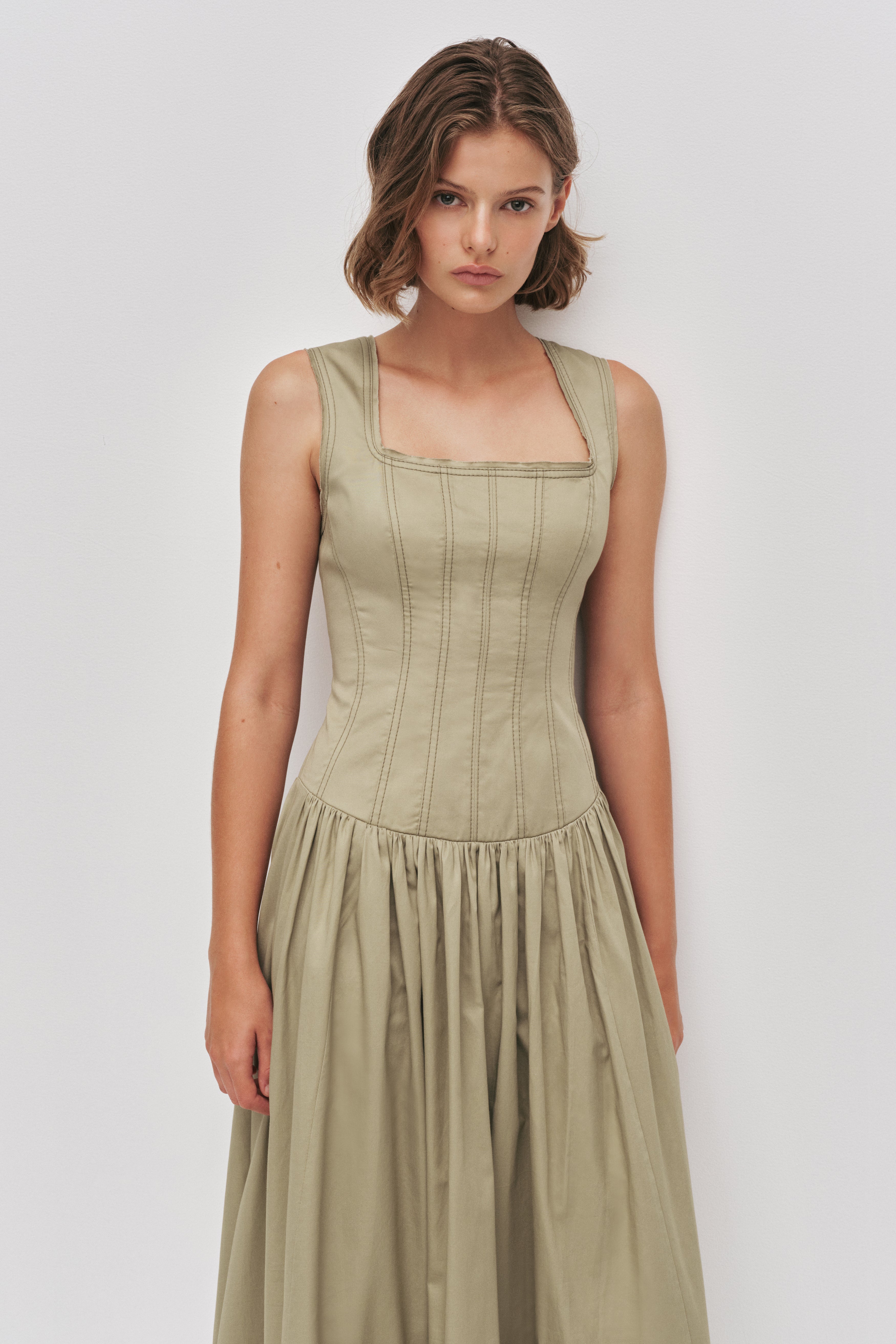 26SU5647_MOSS_3_1770678046