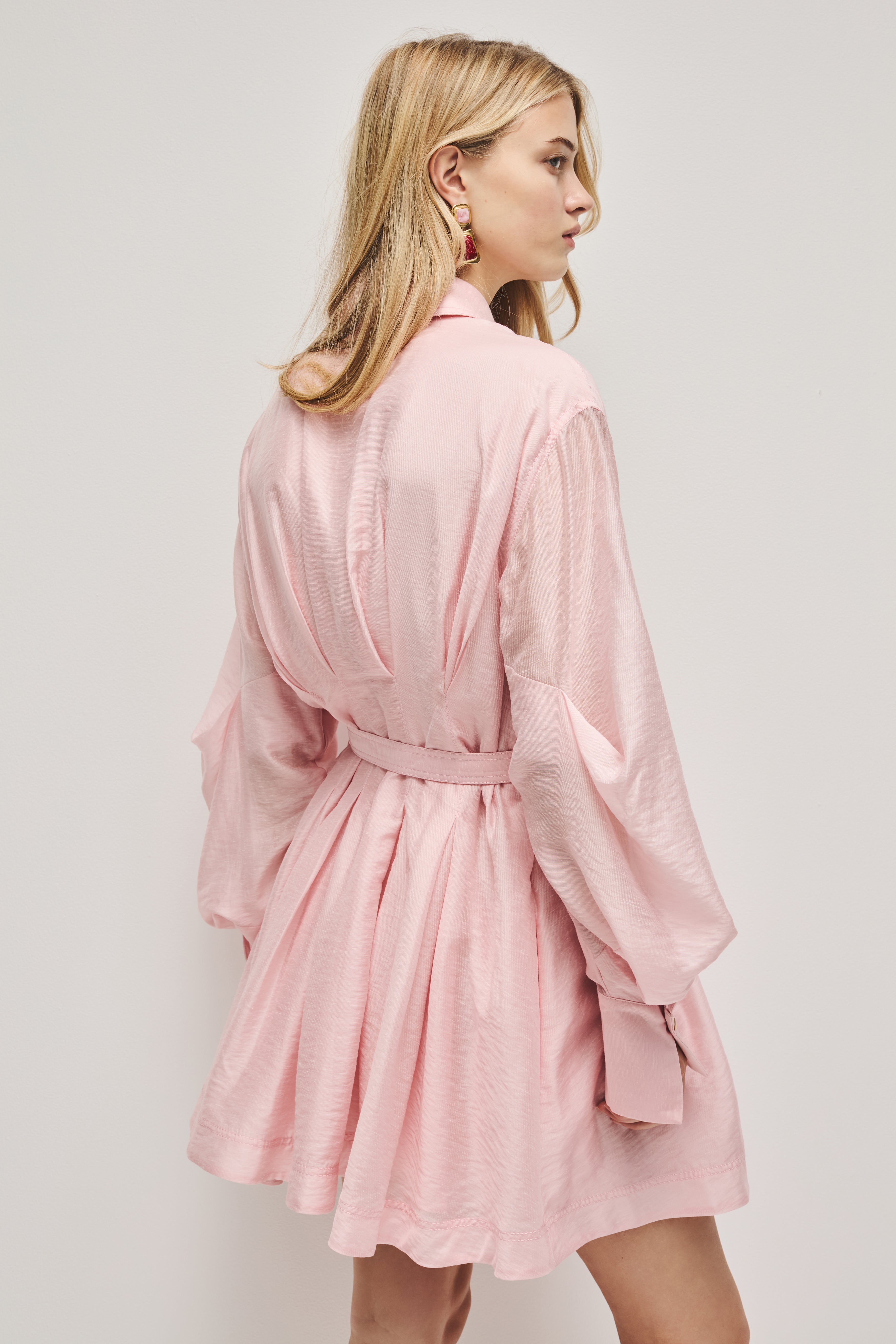 26SU5661_TA-BL_6_1768965512