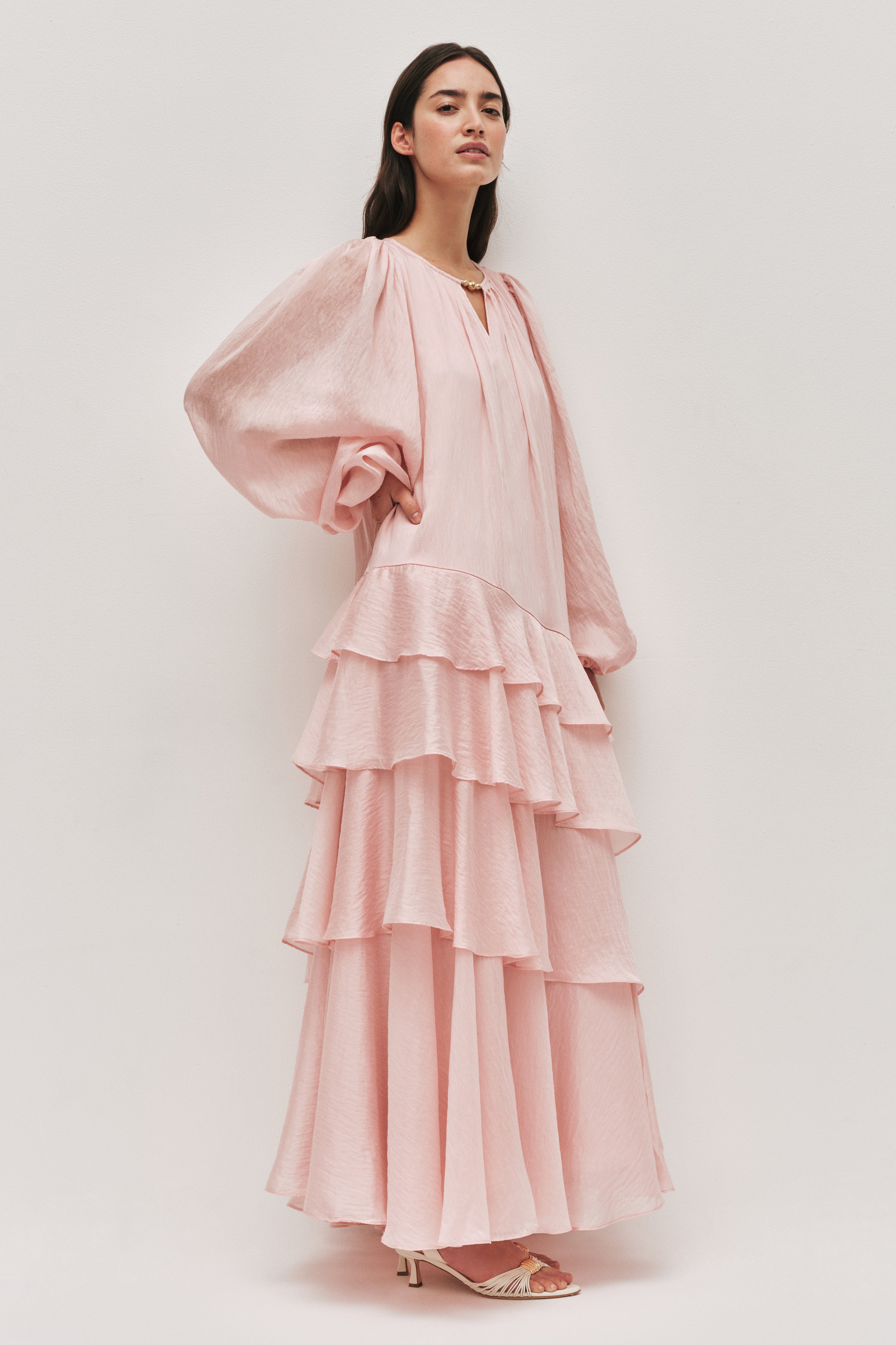 26SU5682_TA-BL_6_1769661873