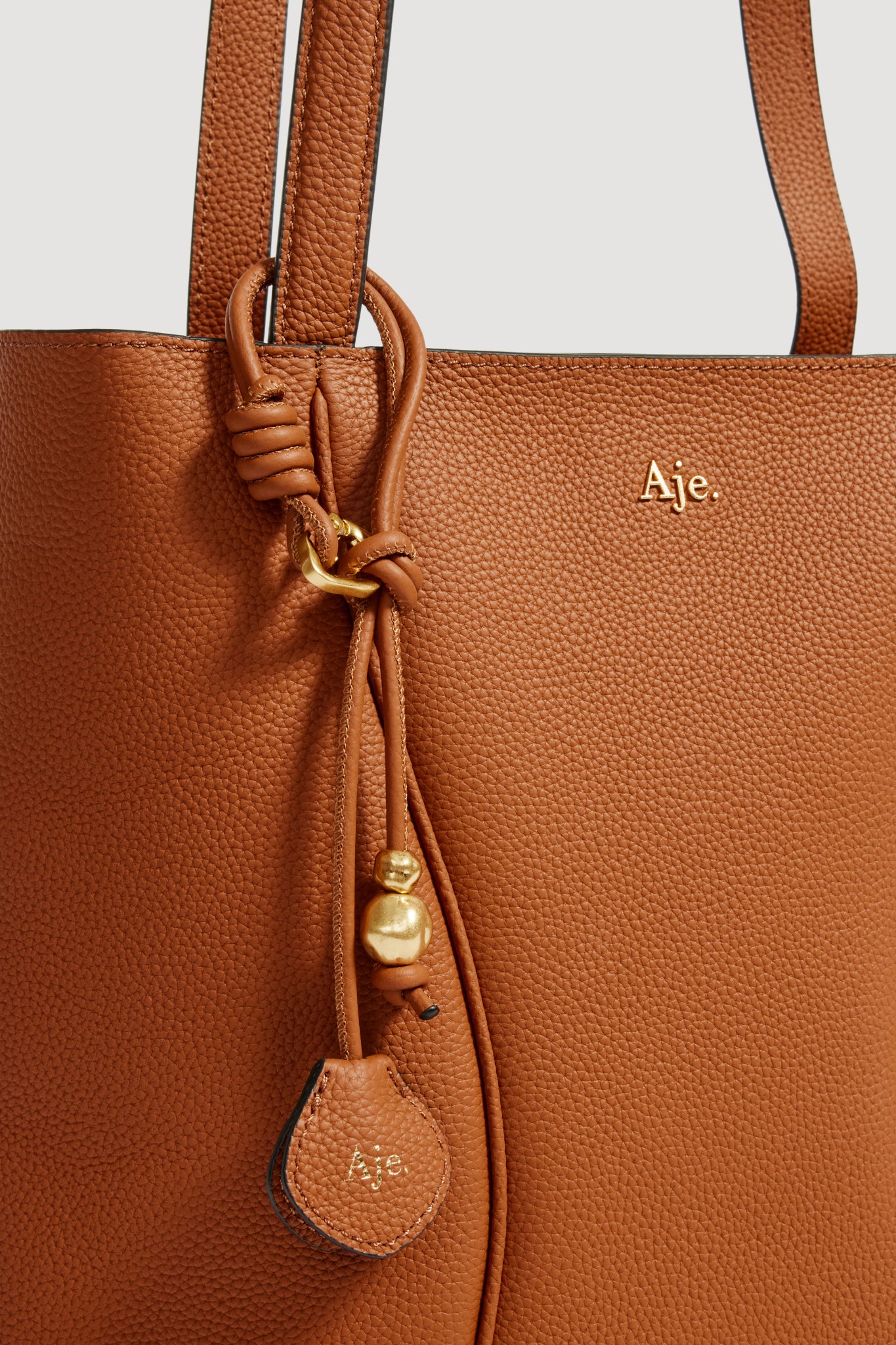 26SU6788_SPCD-CHAI_2_1768867770