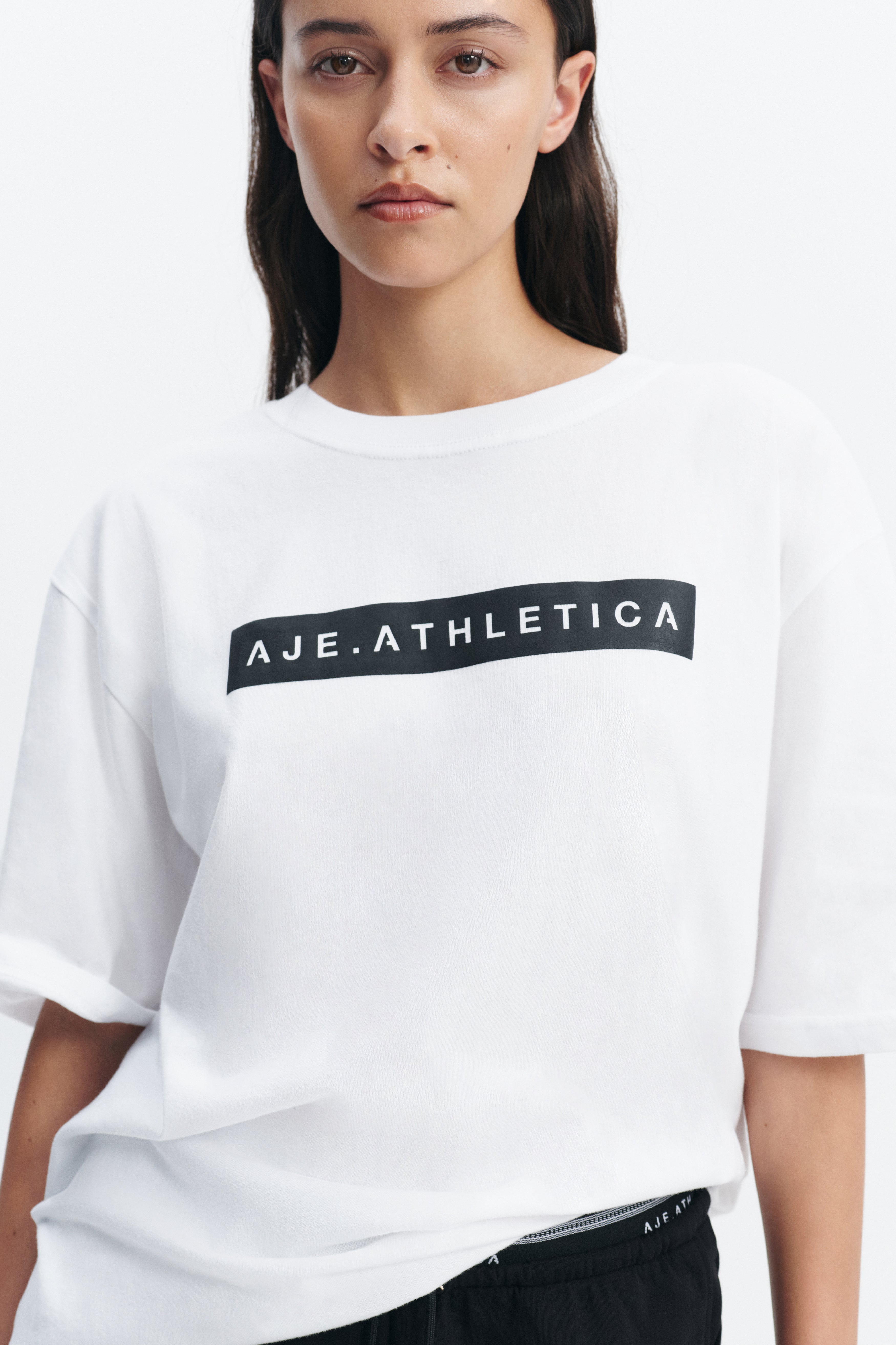 272AA1012_WHT_4_1786936742