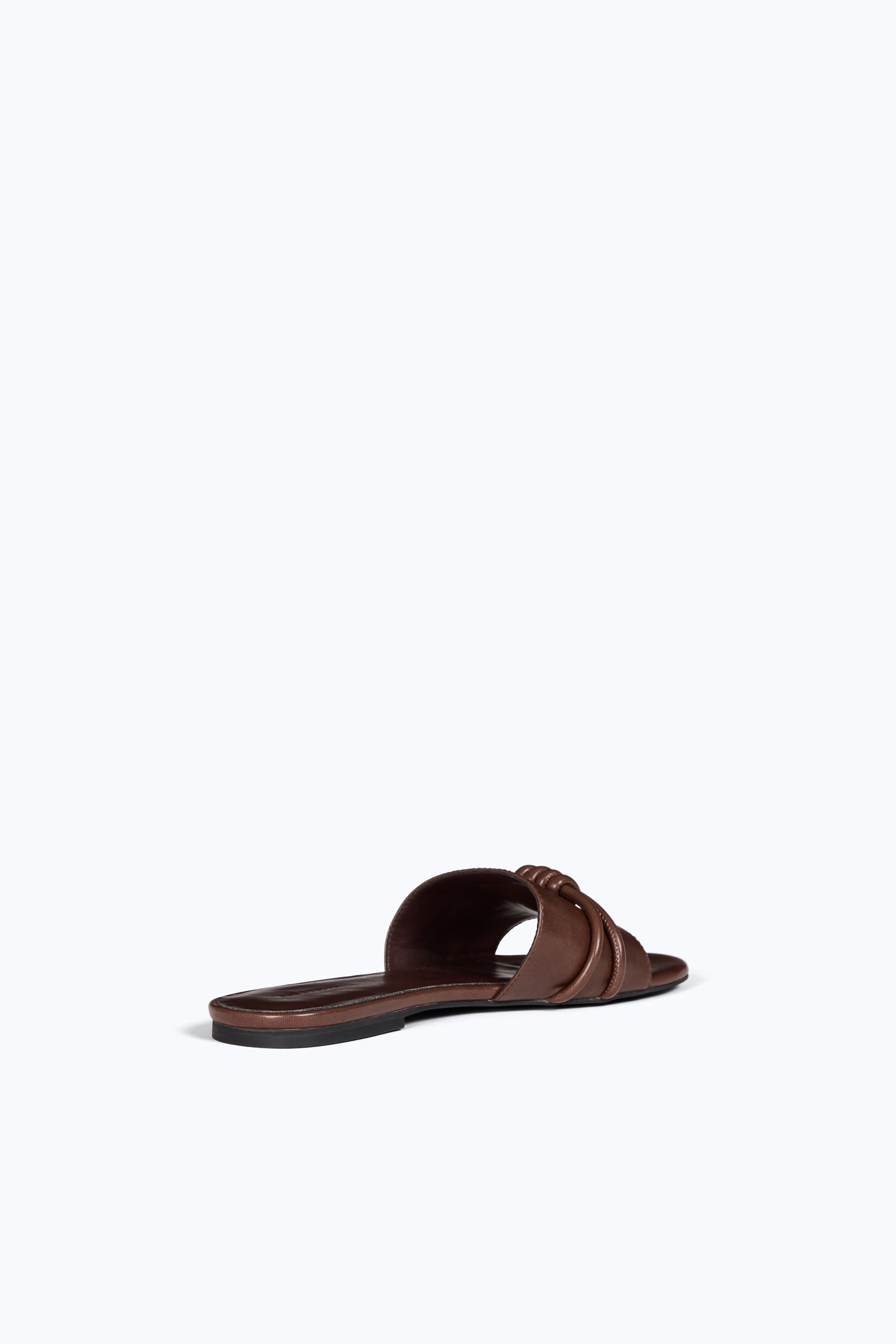 272AS7000_CHOC_4_1793144853