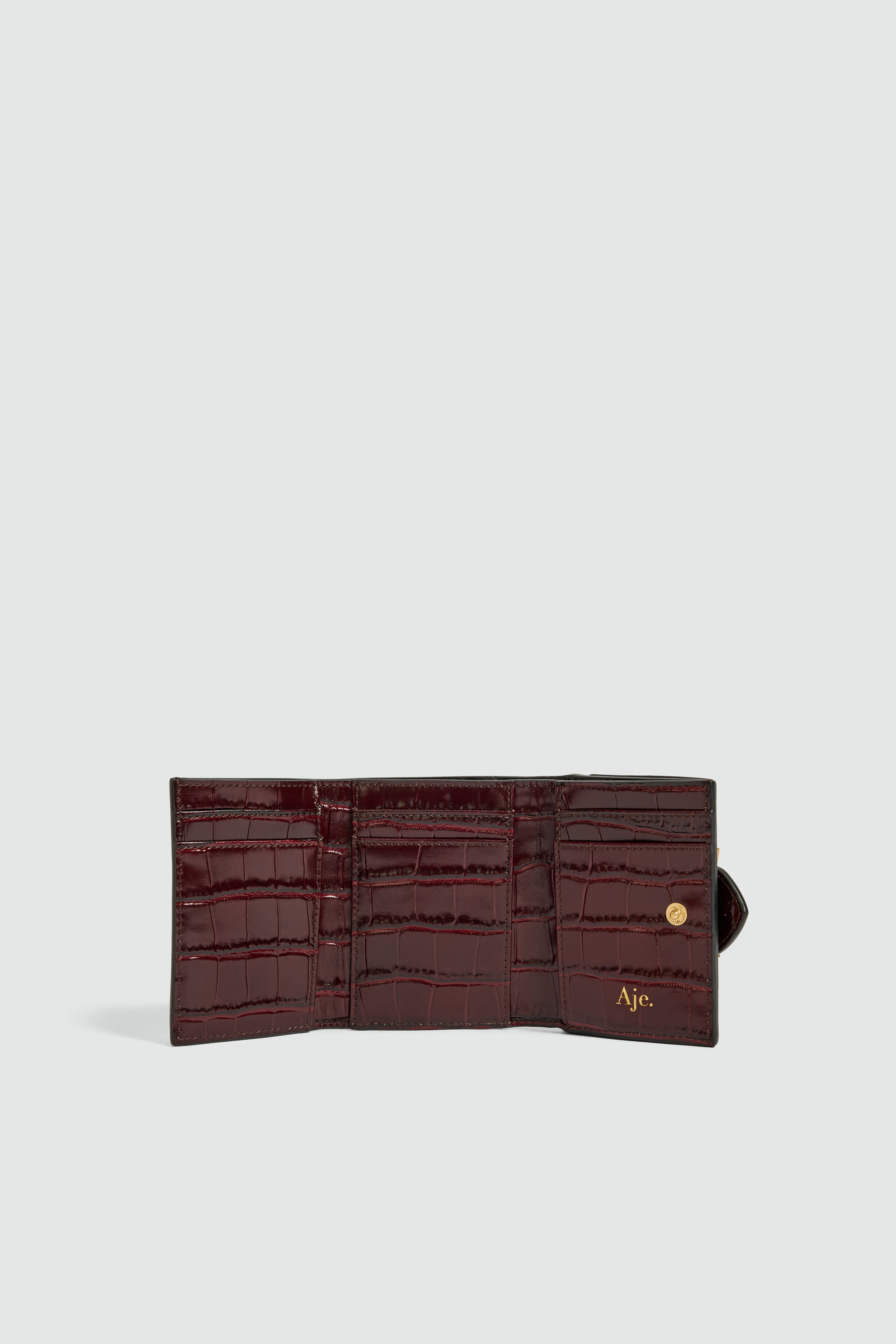 27RE8094_MERLOT_2_1792041678