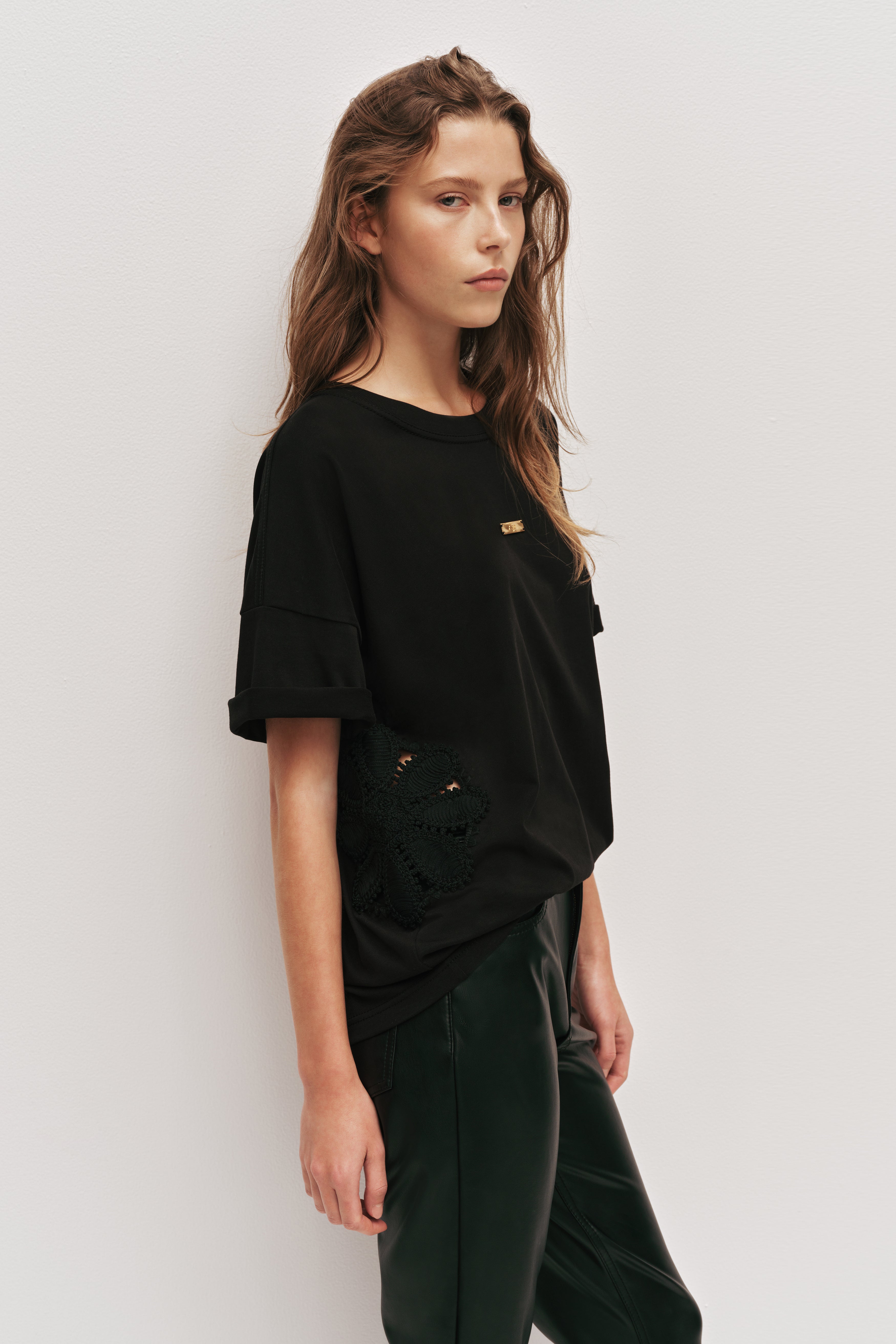 Daphne Oversized Tee