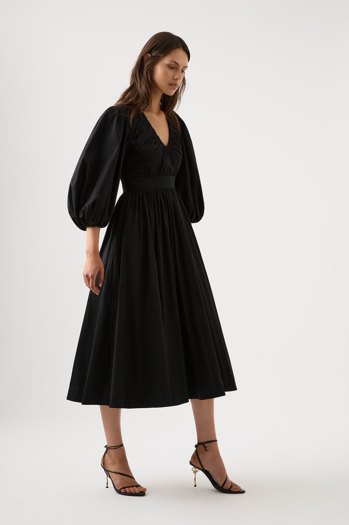 Black midi outlet dress with sleeves