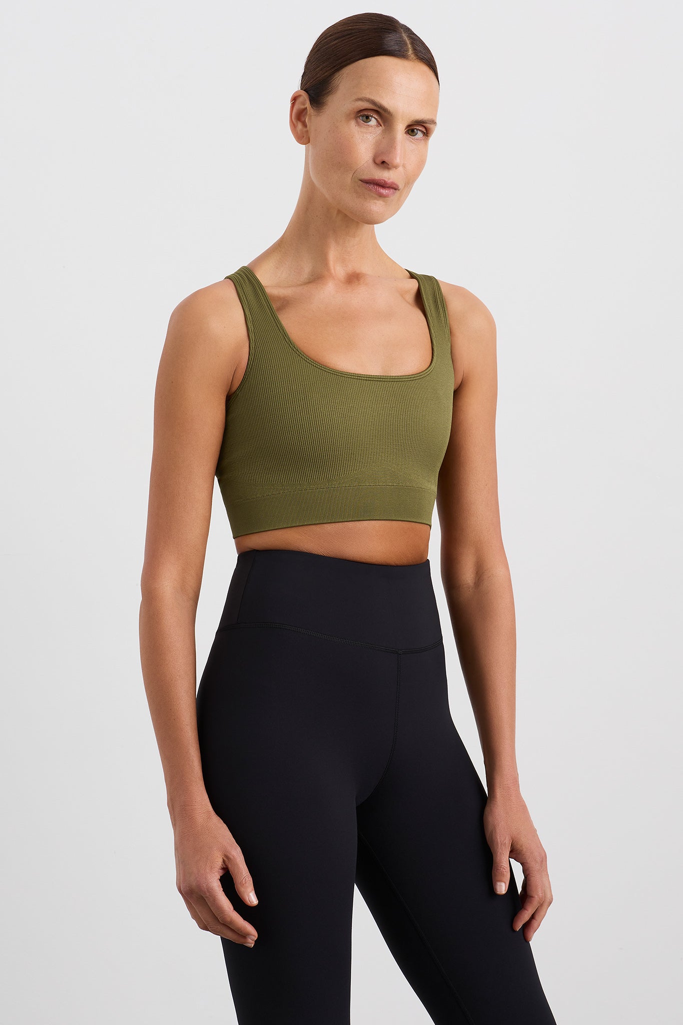 242AA1020_DP-KHAKI_1_1696310239