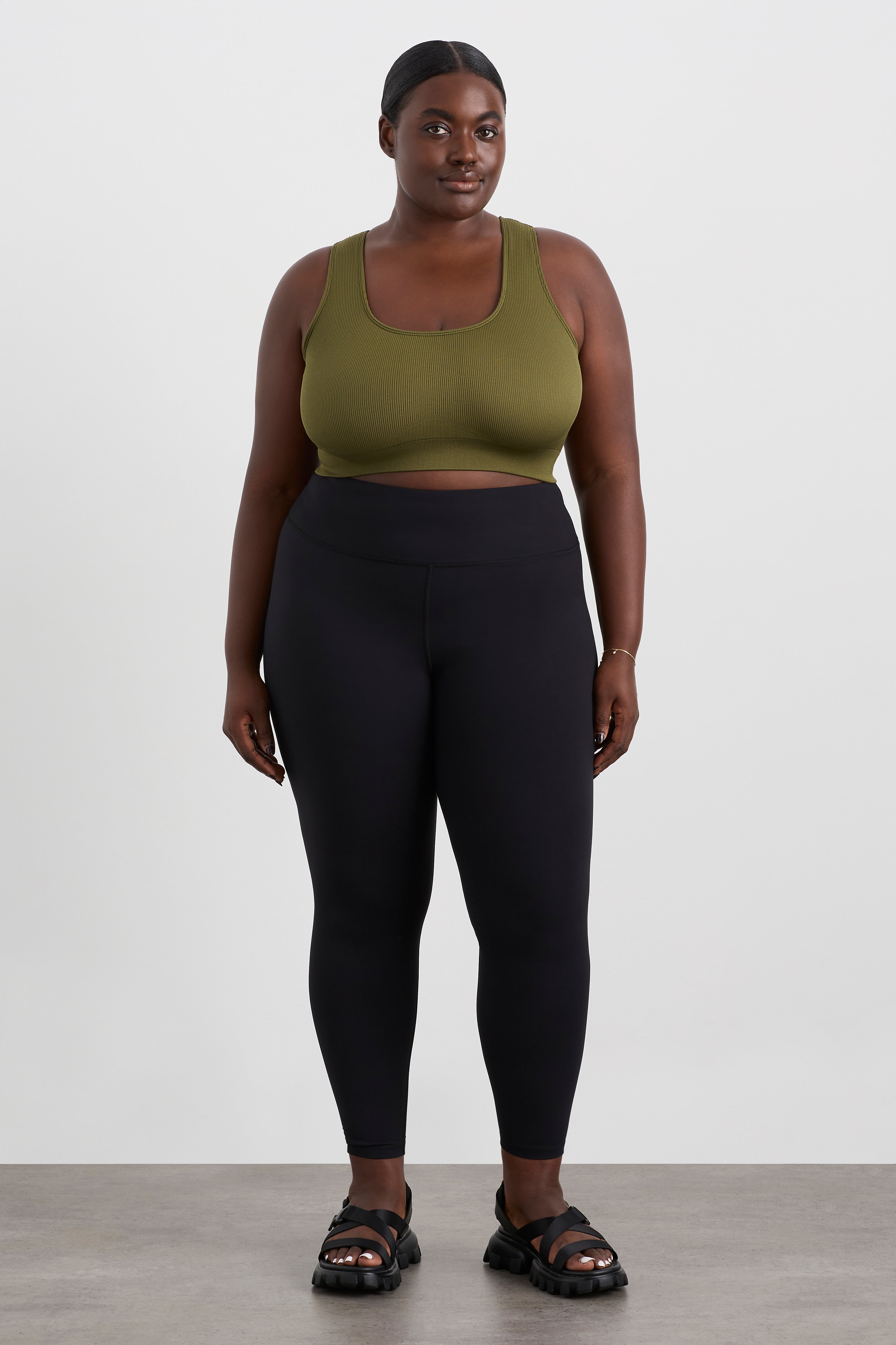 242AA1020_DP-KHAKI_11_1696310281