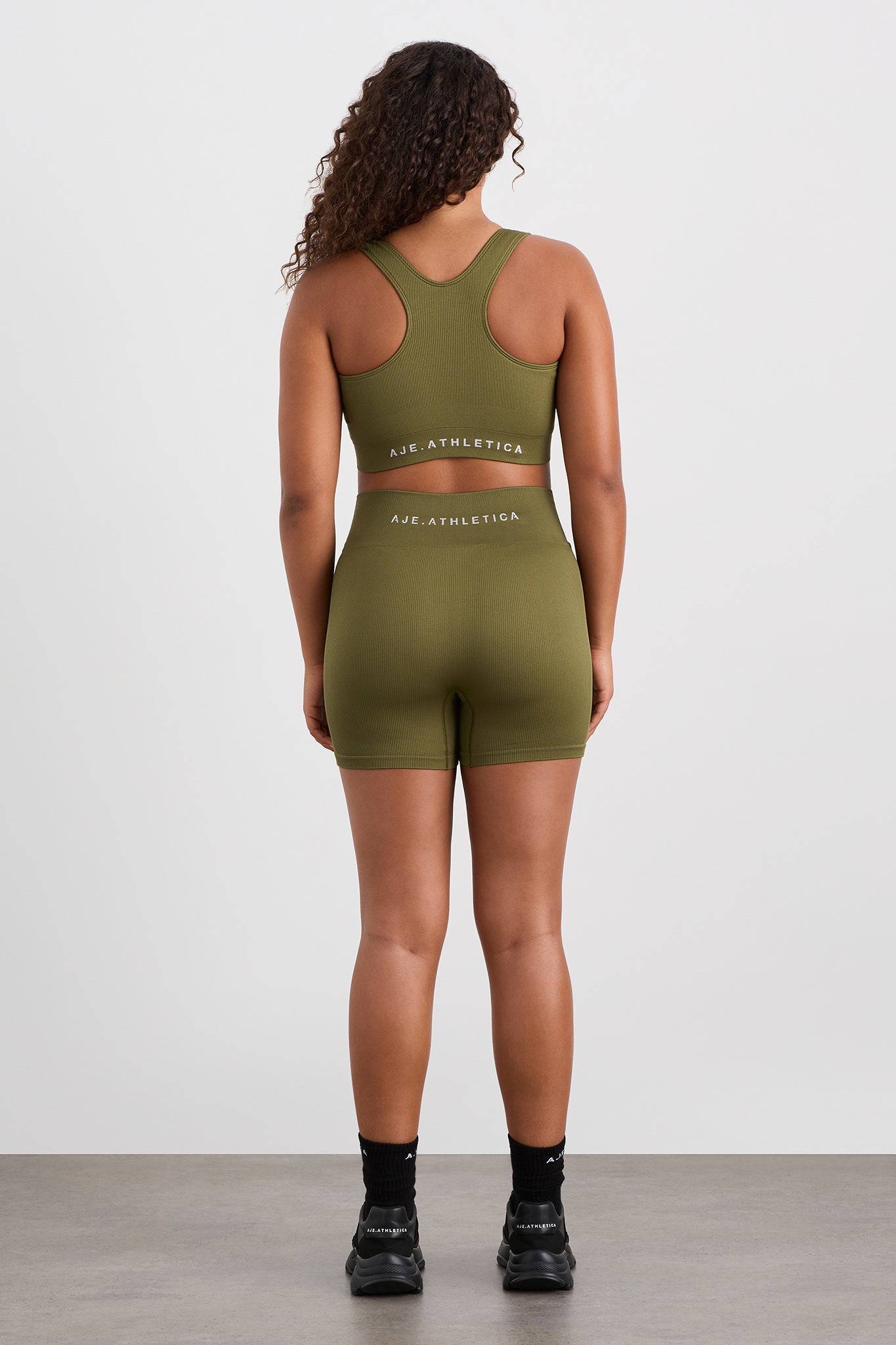 242AA1020_DP-KHAKI_9_1696310222